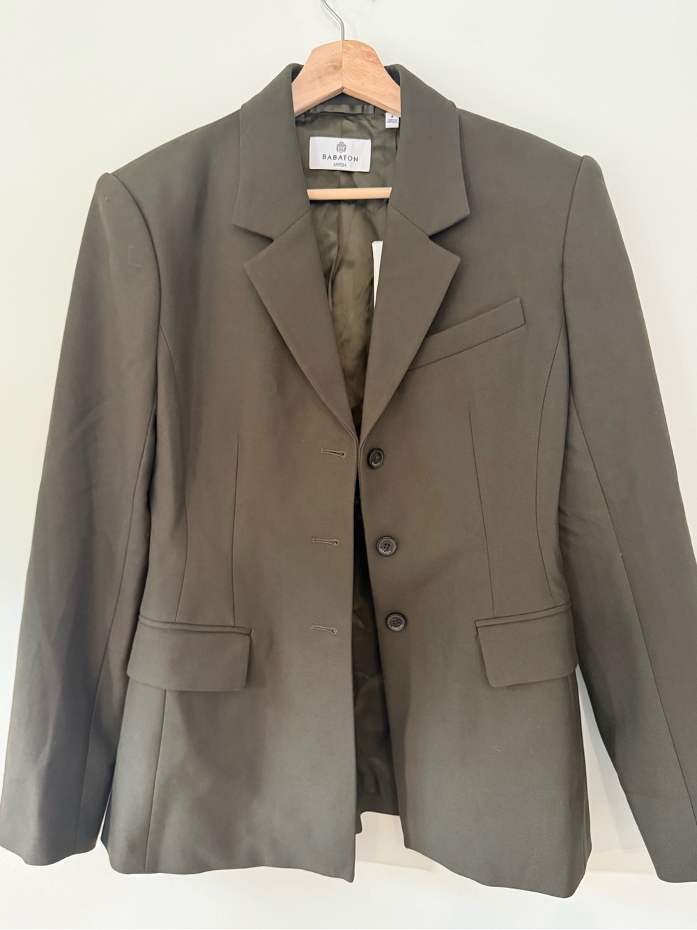 Aritzia - Babaton Standout Blazer - Dark Olive sz. 8